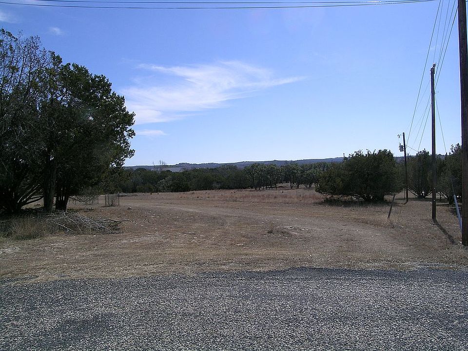 1st image of 925 Estates Dr