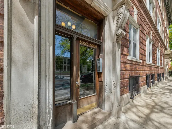 5052 S Blackstone Ave APT 3, Chicago, IL 60615