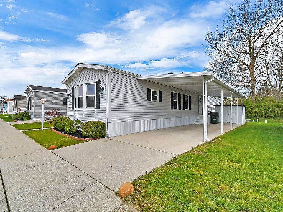 1st image of 2366 Bohnburg Ave