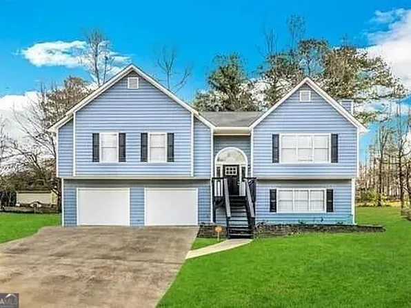 2089 W Lotus Point Dr, Lithia Springs, GA 30122