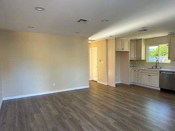 2nd image of 7935 Stansbury Ave #7933