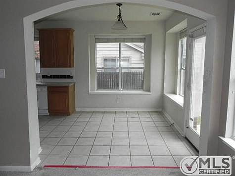 5th image of 5021 Grampian Way