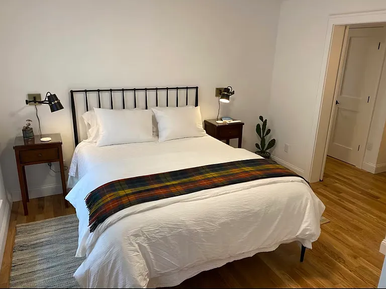 48-50 Clarke St #1S — Photo 6