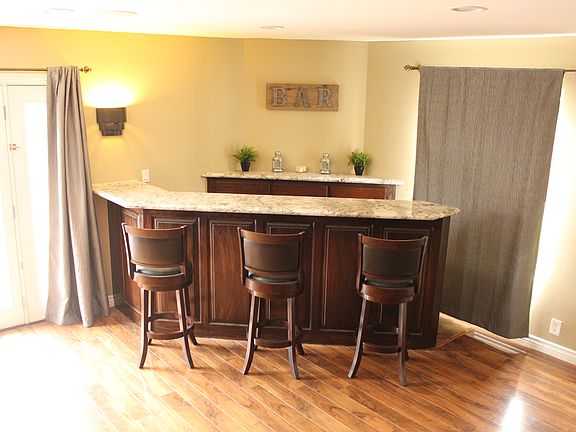 Wet Bar