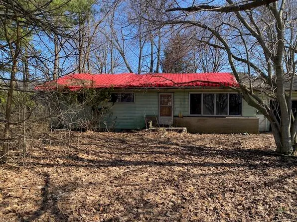 4576 E Snow Rd, Berrien Springs, MI 49103