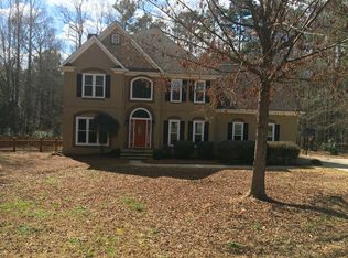 15 Clubview Ct, Newnan, GA 30265