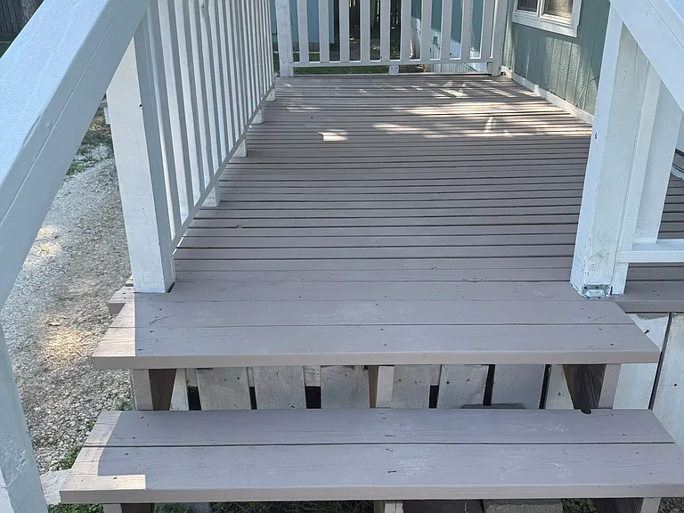 525 Rebecca Ln — Photo 13