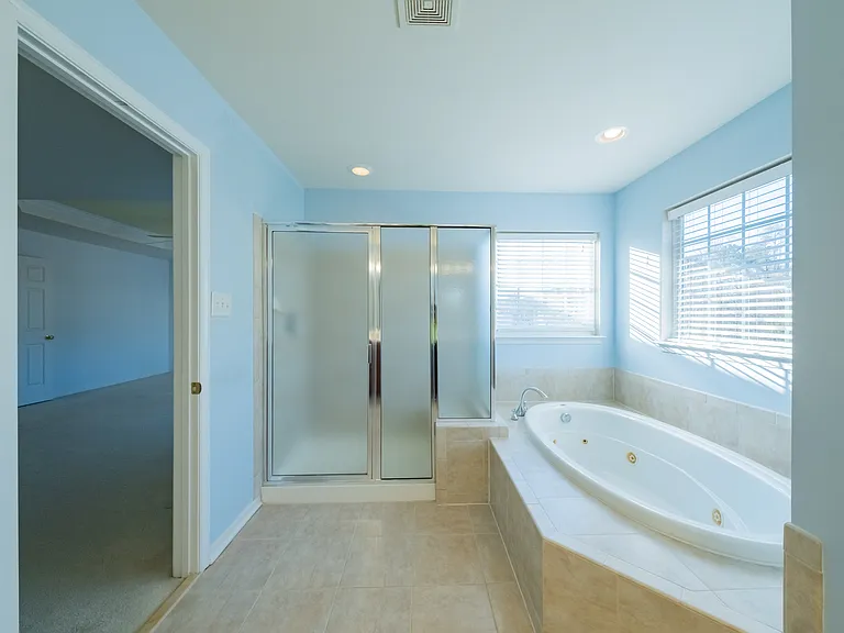 4000 Alder Grove Ln — Photo 34