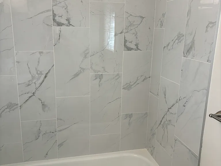 11925 Vanowen St #7 — Photo 8