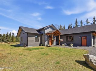 624 Yupik Rd, Soldotna, AK 99669