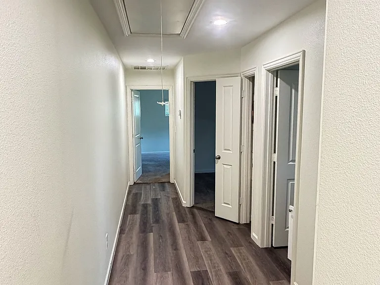3445 Frazier Ave — Photo 12