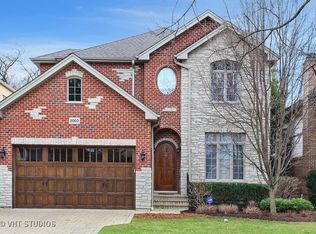 2003 Highland Ave, Wilmette, IL 60091