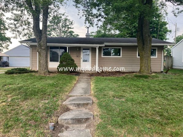 6220 Chatham Dr
