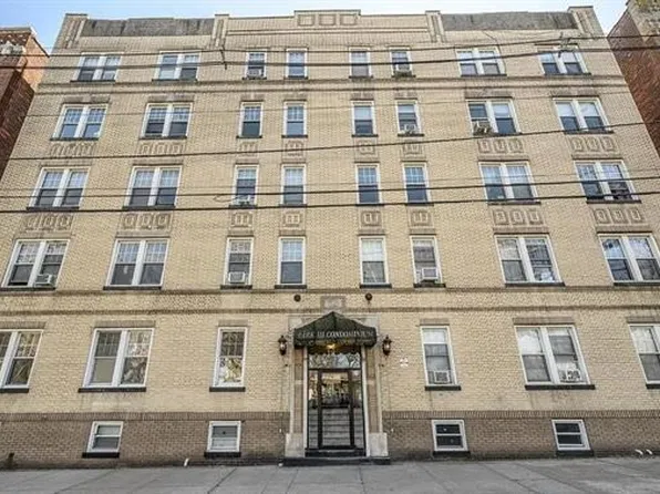 311 79th St APT 47, North Bergen, NJ 07047