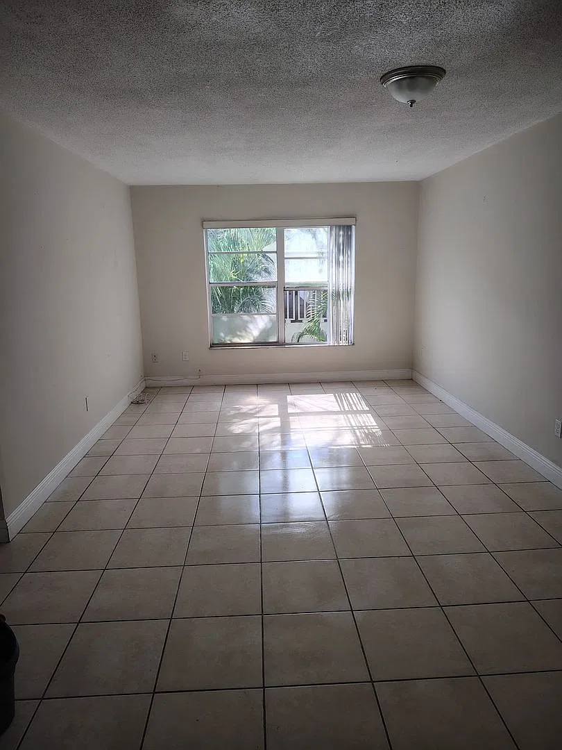 Penta Invest LLC — Photo 2