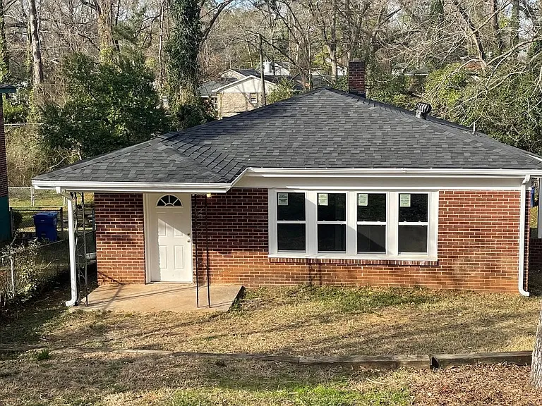 437 Wildwood Ave — Photo 1
