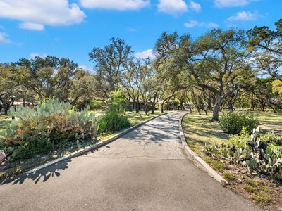 114 Wagon Trail Road, Shavano Park, TX, 78231