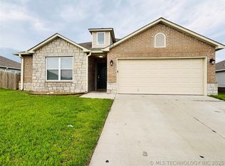 1014 Raven Dr, Claremore, OK 74019