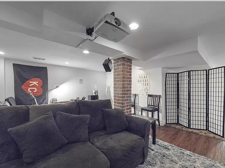 1426 N Lowell Blvd — Photo 15