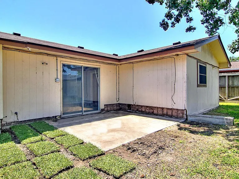 1947 Sean Dr — Photo 21