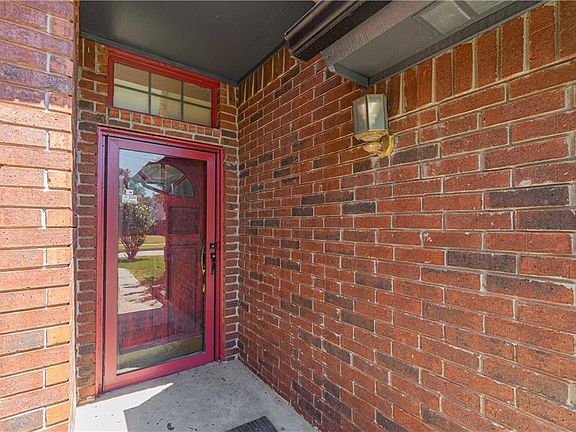 5th image of 13004 Springcreek Ct