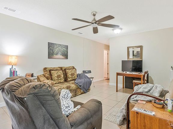 4th image of 7830 Aaron Dr