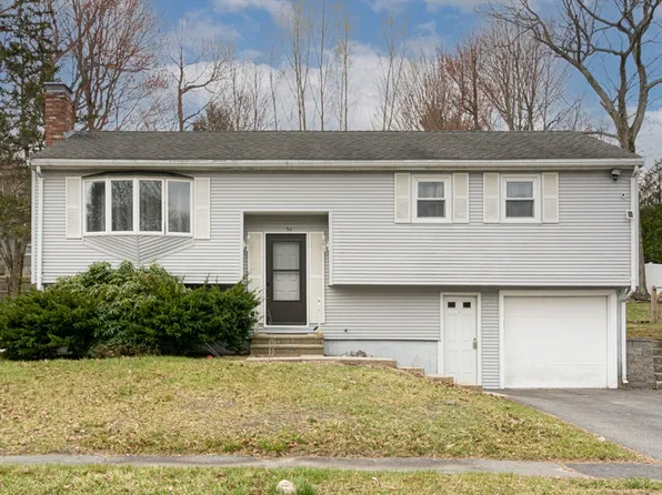 52 Venus Dr, Worcester, MA 01605