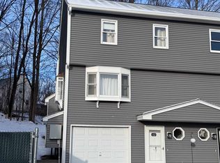 32 Birchwood Dr, Milford, NH 03055