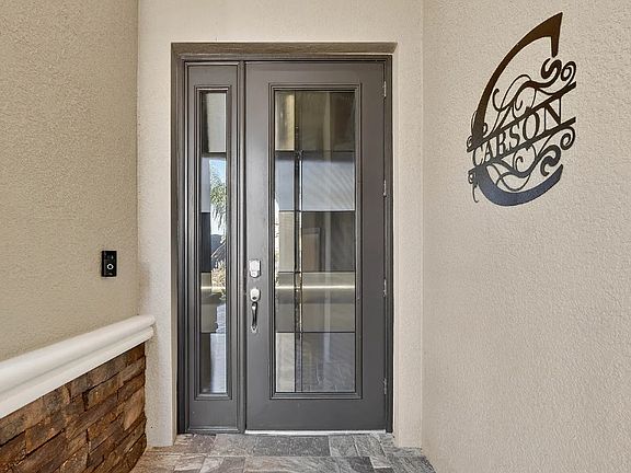 5th image of 30724 Lindentree Dr