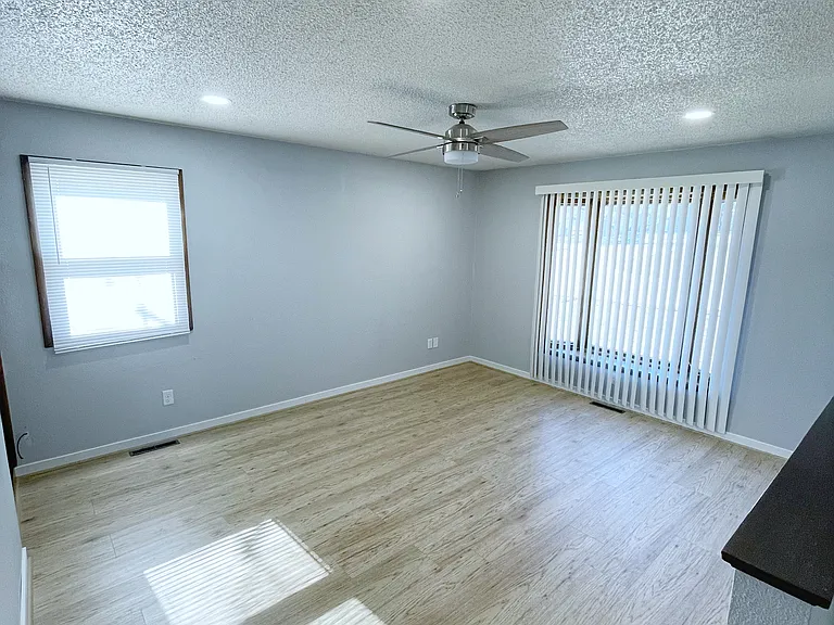 1802 Coachman Dr — Photo 4