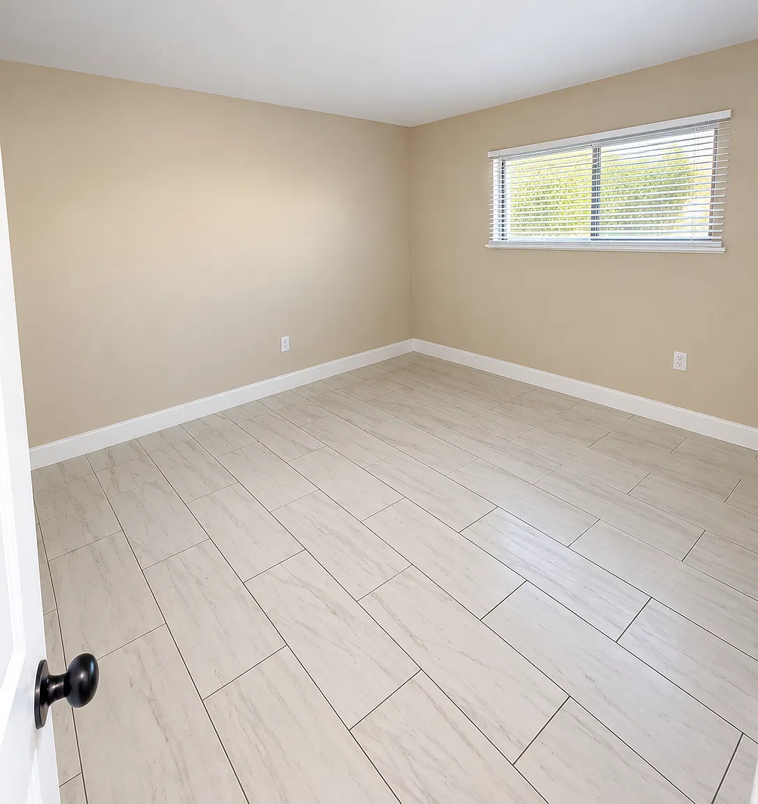 MYT Apartments — Photo 3
