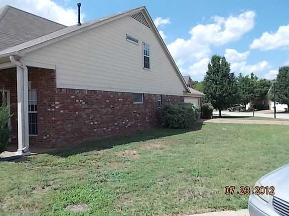 3rd image of 9154 Berry Garden Cir