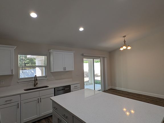 3rd image of 3140 W Juliet Pl