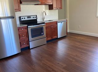 688 Washington St #2, Walpole, MA 02081