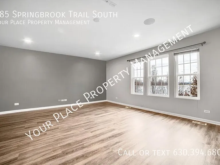 285 Springbrook Trl S — Photo 18