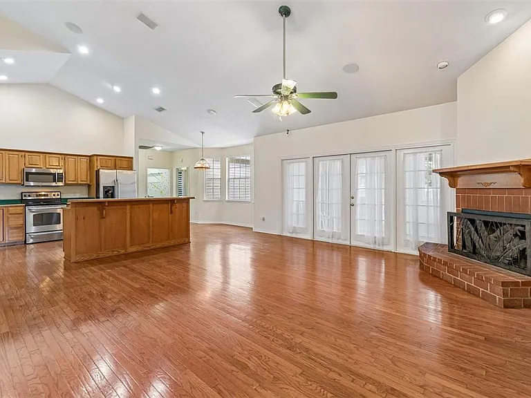203 Cagle Rd — Photo 15