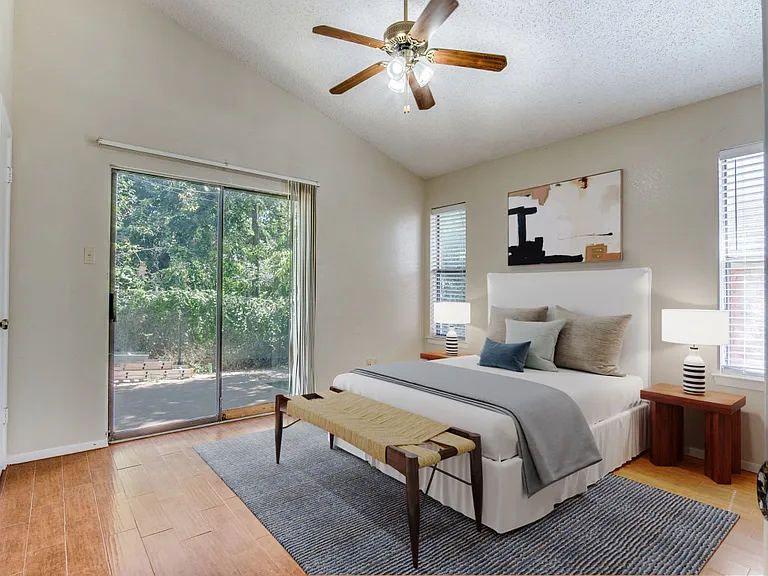 4817 Fletcher Ave — Photo 6