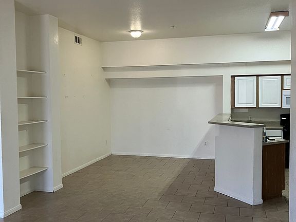 5th image of 6955 N Durango Dr