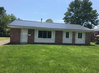 303 McDonald Dr, Versailles, KY 40383