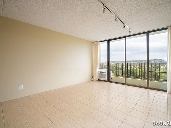 3rd image of 98-402 Koauka Loop APT 2311