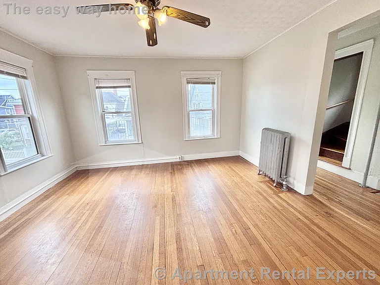 125 Winthrop St — Photo 5