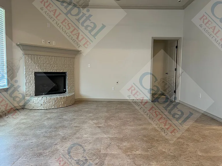 20630 Frontier Pl — Photo 5