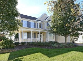 23 Crestview Dr, Clinton, NJ 08809