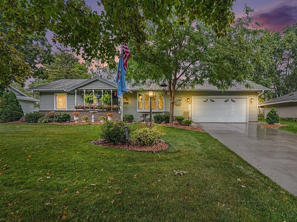 1st image of 2732 107th Ln NW