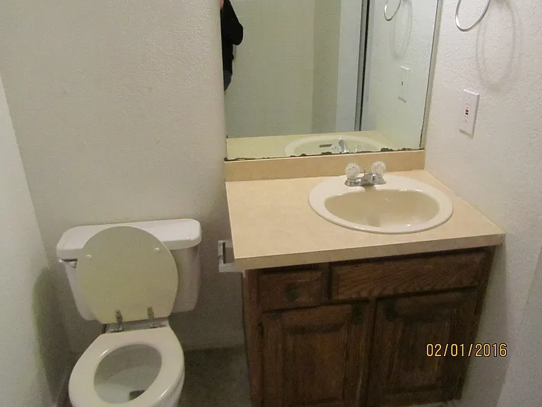 2720 SW 74th St #12 — Photo 8