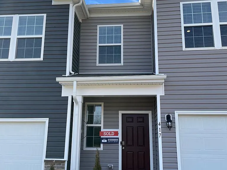 413 Tevis St — Photo 1