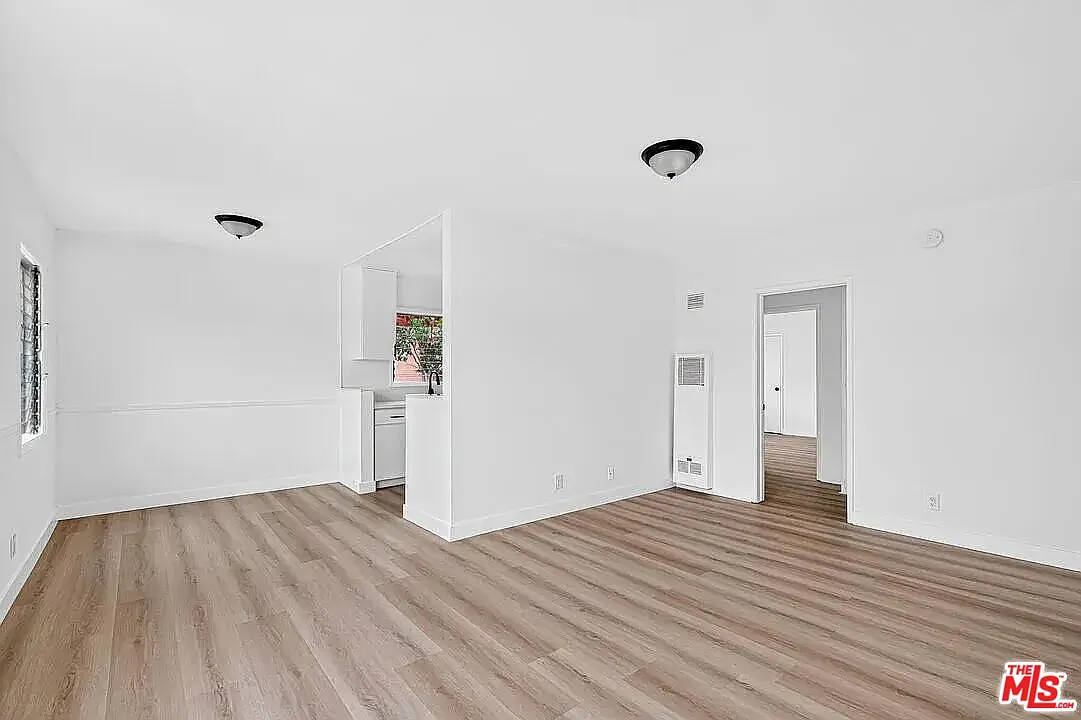 1 bed, 1.0 bath, 700 sqft, $1,995 — Photo 1