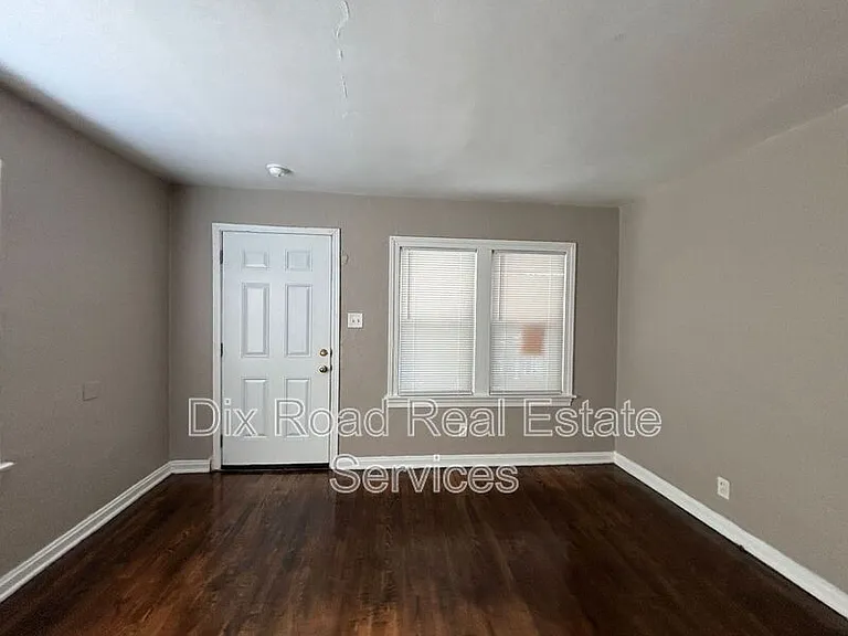233 Niagara Ave #RIGHT — Photo 6