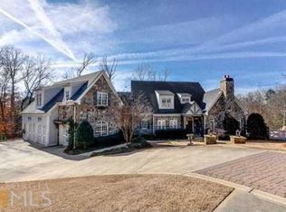 225 Pembrook Pl, Roswell, GA 30075