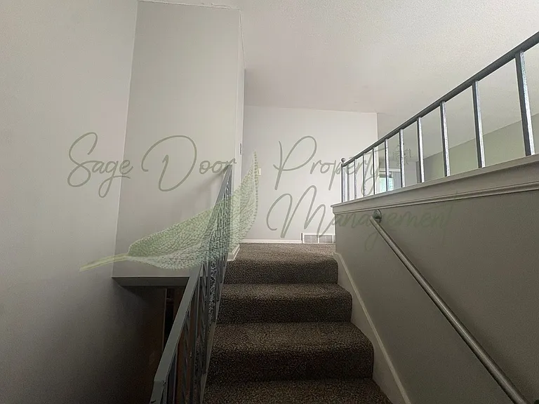 5212 S Union St — Photo 10